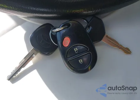 2007 Toyota Tacoma Prerunner V6 from USA, damaged, VIN 5TEJU62N37Z352813